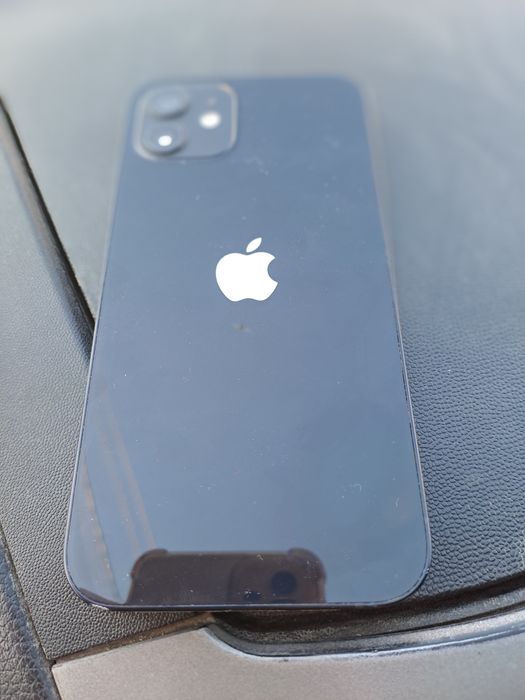 Айфон12 продам..