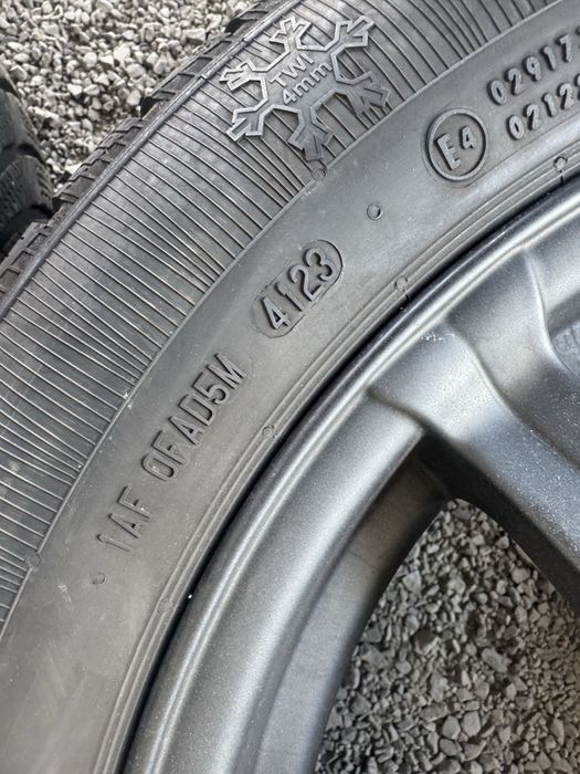 Зимни Гуми с лети джанти 205/55 R16 от Peugeot 308 2015