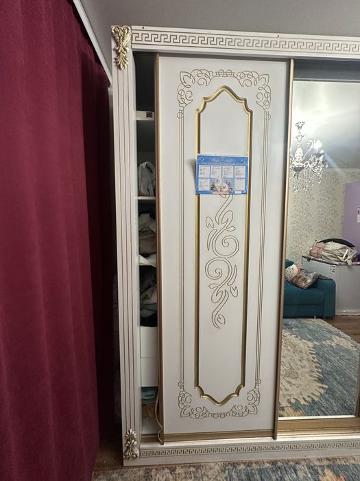 Продам шкаф купе