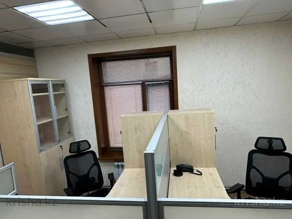 Сдаётся в аренду готовый к работе офис — 232 м²