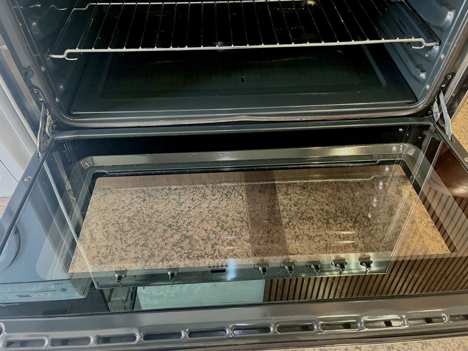 Полупрофесионална голяма печка, Smeg