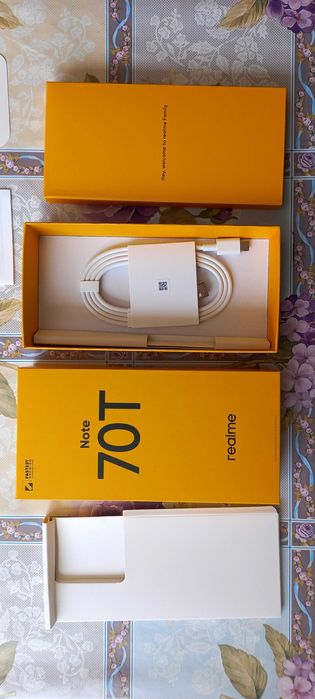 Realme Note 70T чисто нов