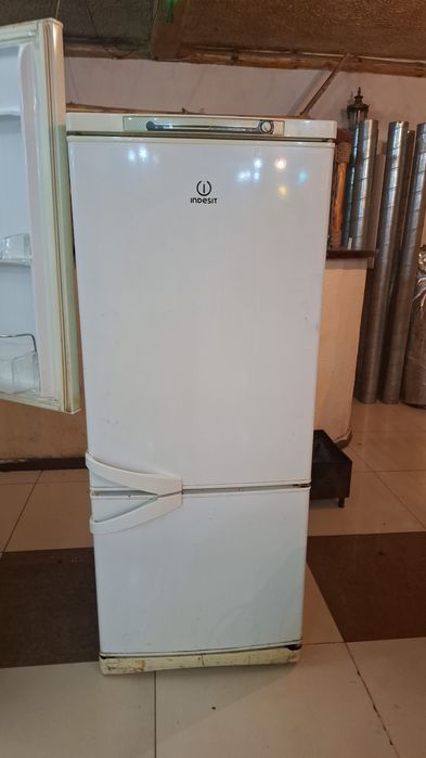 Холодильник гарантия 1 год