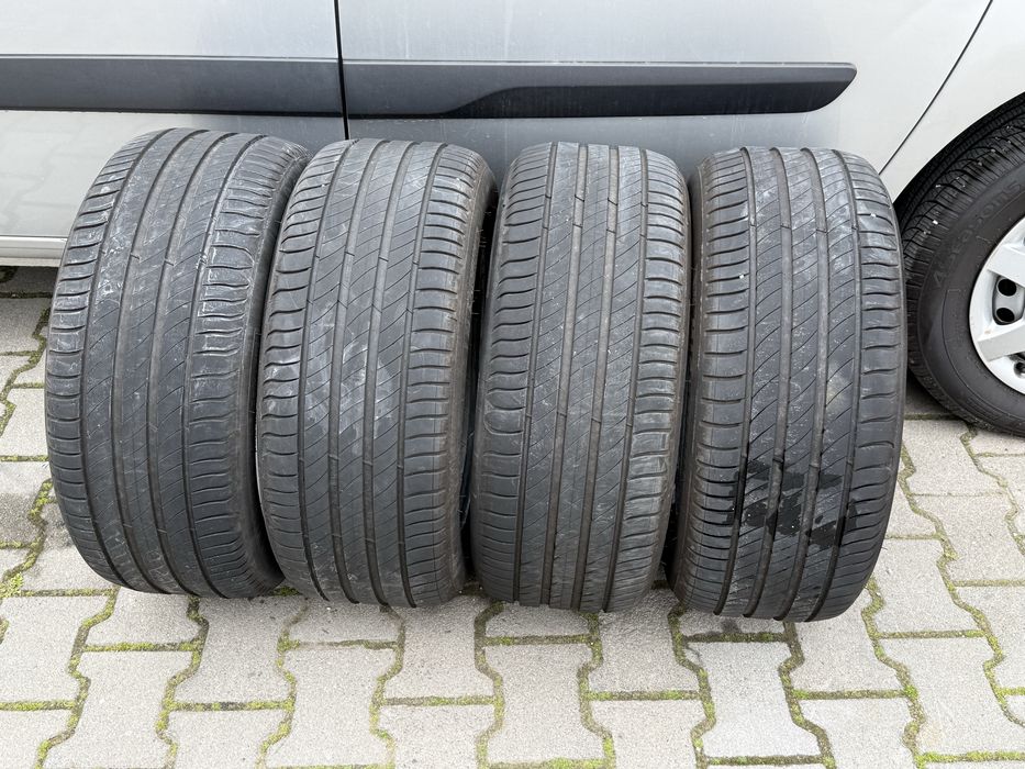 4 Гуми МИШЕЛИН 235/45/17 DOT 2024г,