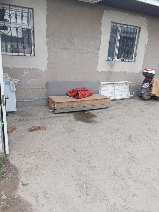 Продам дом с магазин донерная