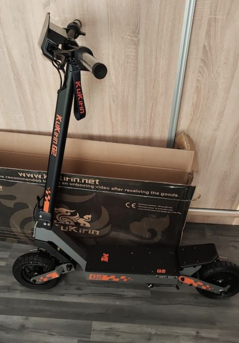 Trotineta electrica KuKirin G2 (2025)