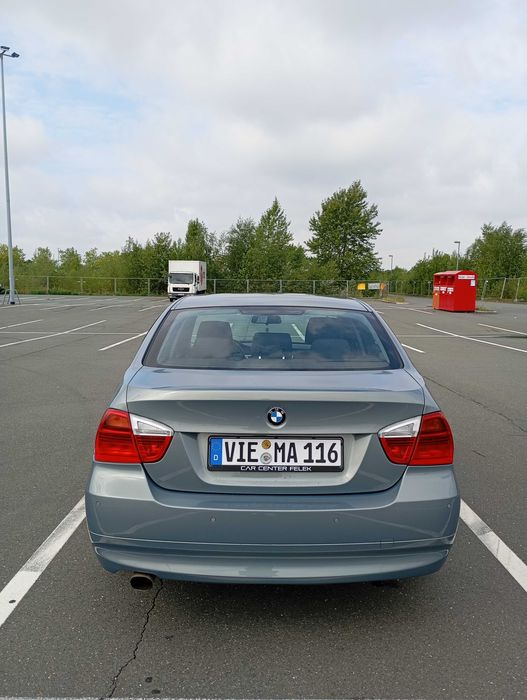 Vînd BMW 318 Benzina