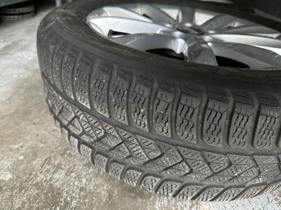 Roti Iarna Passat B8 din 2021