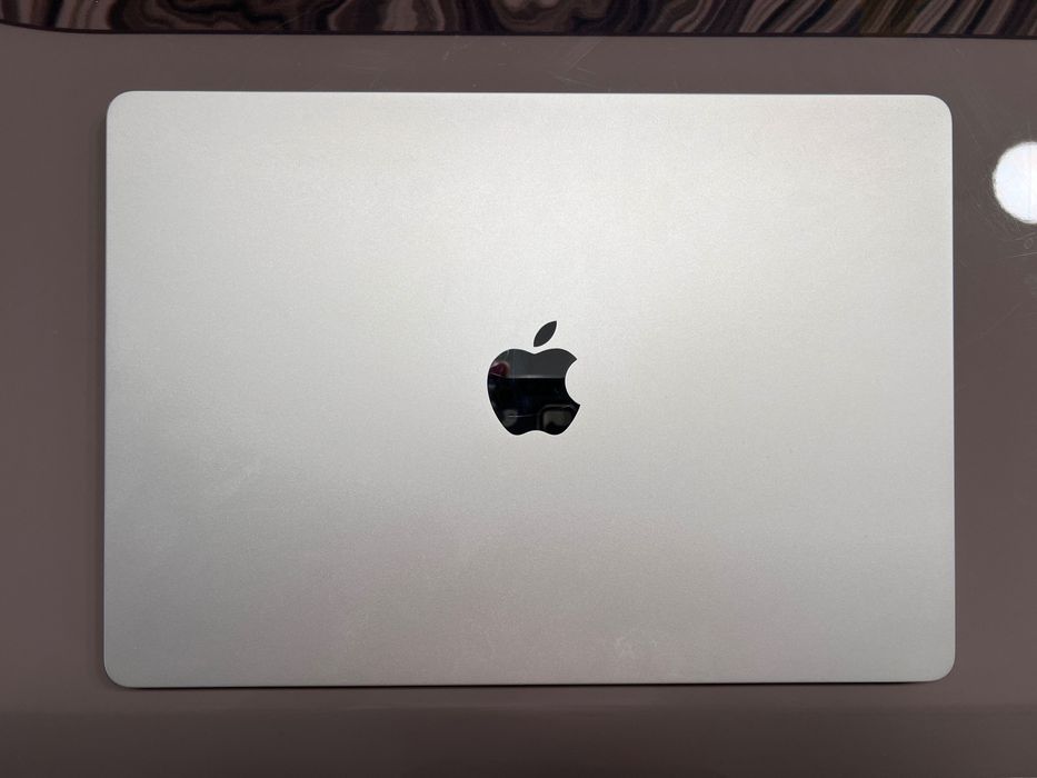 Macbook Air 15 M3 2024 16GB/512GB