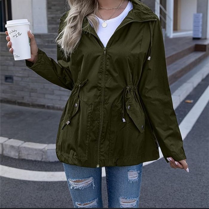 Geacă de primăvară Stradivarius