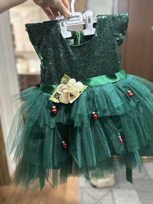 Продам новогодний костюм елочка