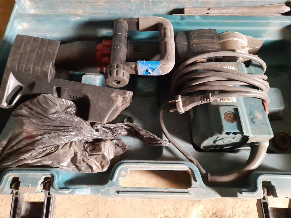 Атбойник молоток