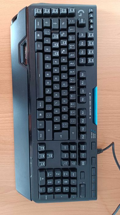 Logitech g910 orion spectrum геймърска клавиатура