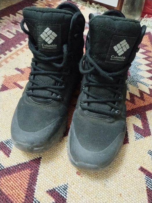 Подростковые кроссовки