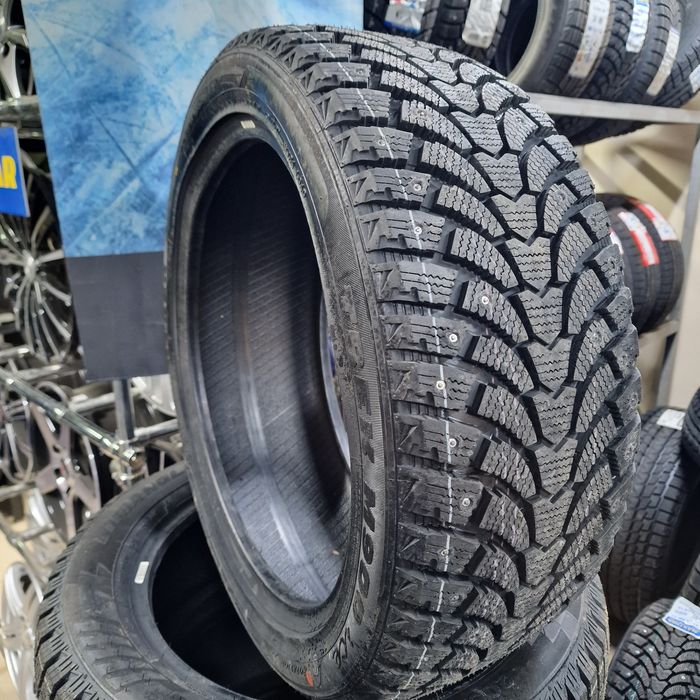 265/50r20 Maxtrek Trek M900