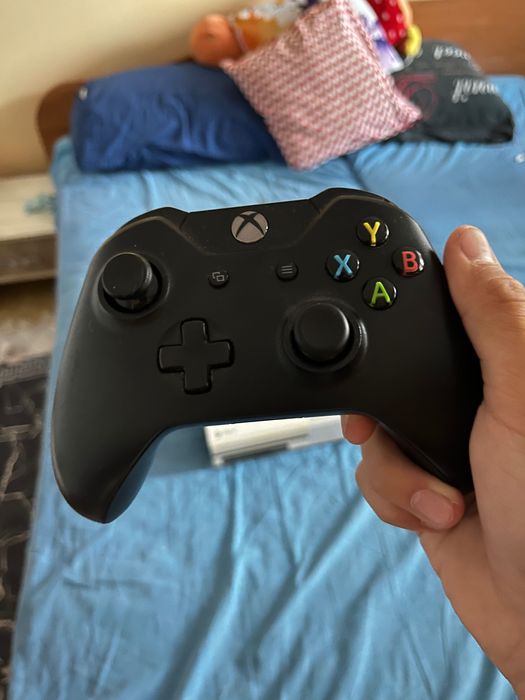 Продавам xbox one