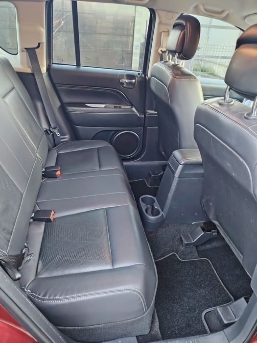 Vand Jeep Compass 2.4 benzina