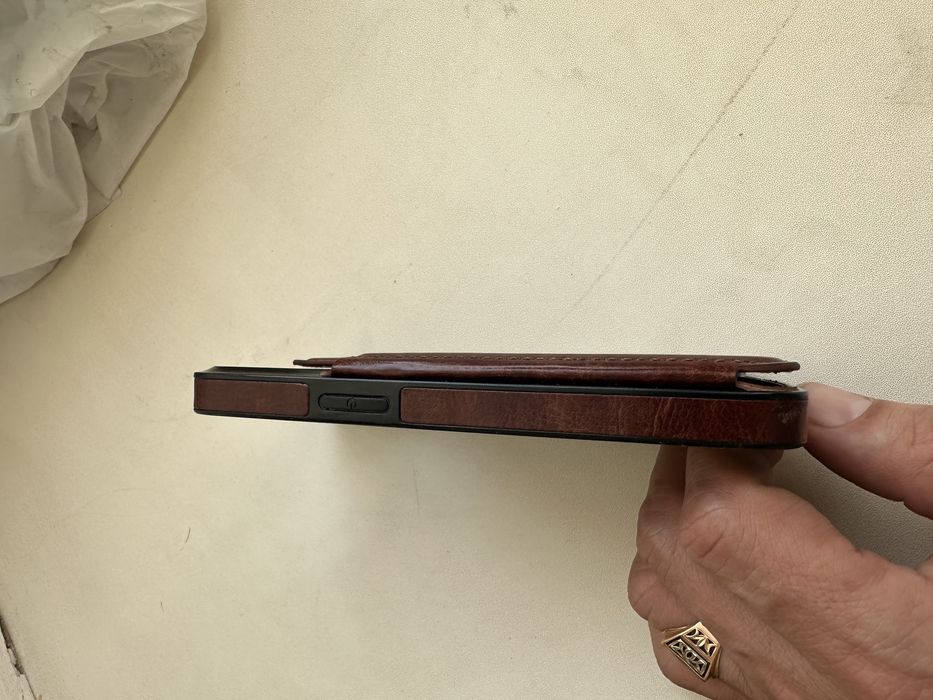 Чехол на айфон 13про