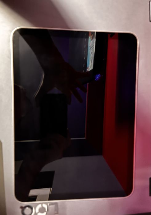 iPad 10 Gen (2022) 64GB + Tastatură & Trackpad | Garanție 2026 | Cutie