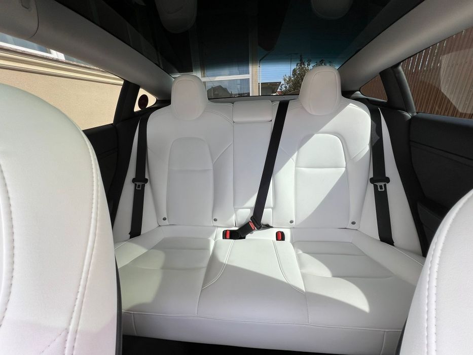 Tesla M3 Long Range AWD 2023 Unic proprietar