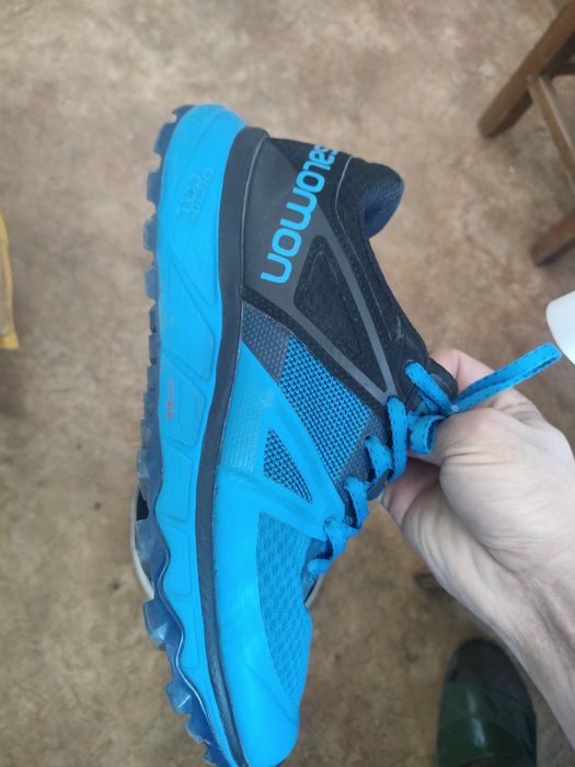 Продам красовку саламон