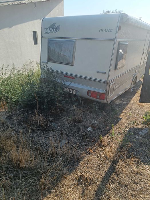 Продавам каравана