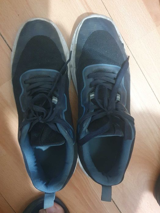 Adidasi nr 44 albastri