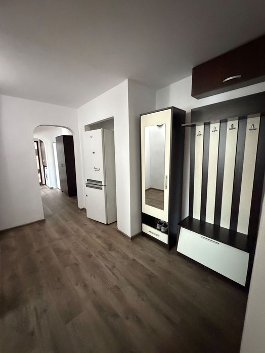 Apartament de închiriat
