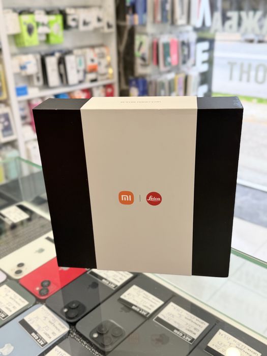 Xiaomi 17 Ultra 512GB Black Чисто нов!