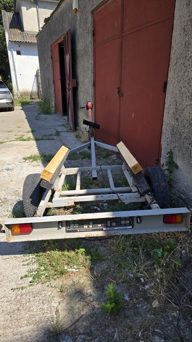 Peridoc / căruț skijet confecționat, neinmatriculat