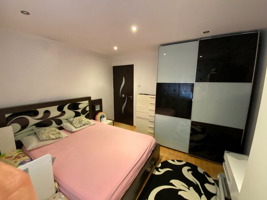 Apartament 2 camere, etaj 1, complet mobilat și utilat