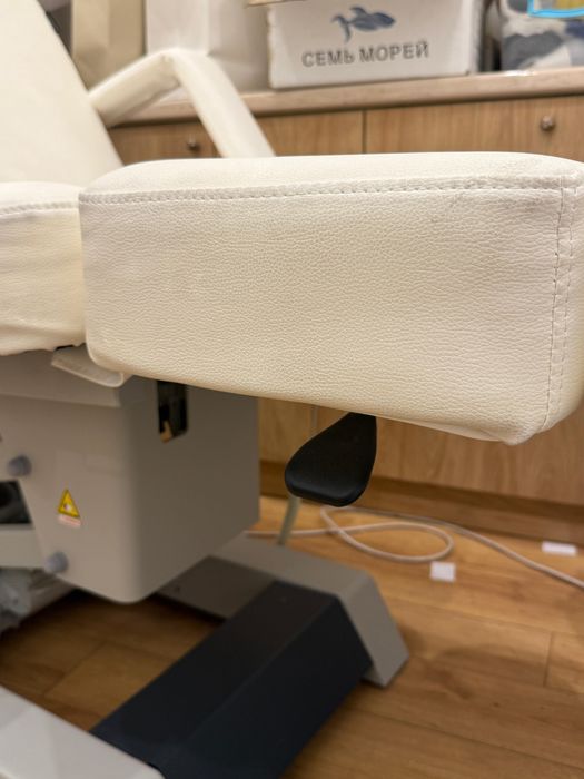 Педикюрное кресло 500 000 тг