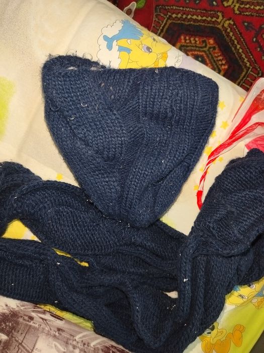 Шапки, шарфы, хомут