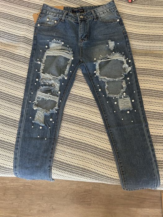 Дамски дънки.