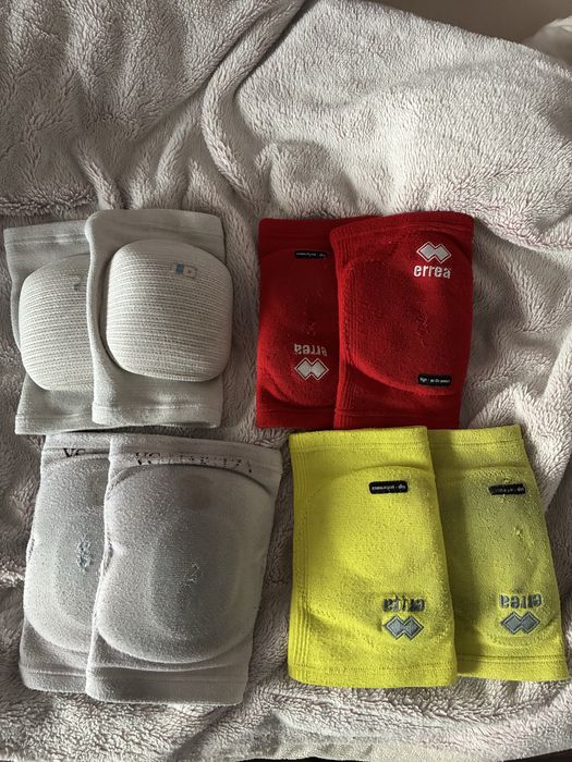 Волейболни наколенки