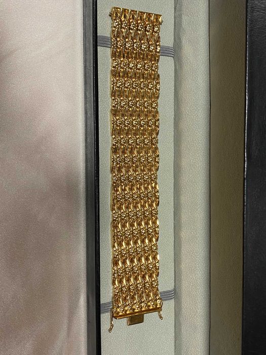 Дамска гривна - "ИНВЕСТИЦИЯ И КРАСОТА"