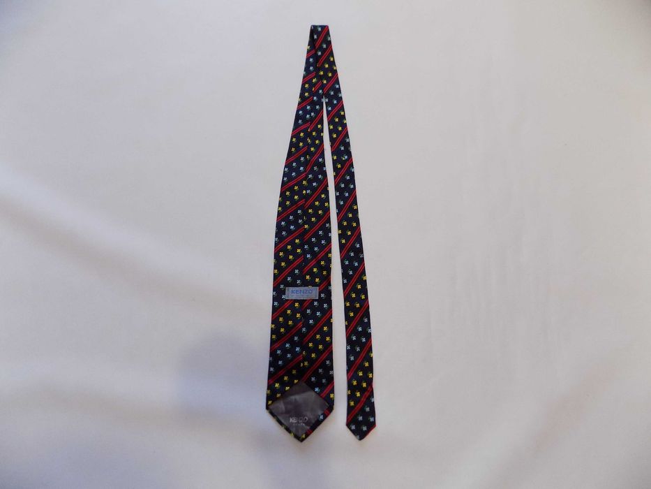 вратовръзка valentino garavani/kenzo папионка мъжка оригинална копринена