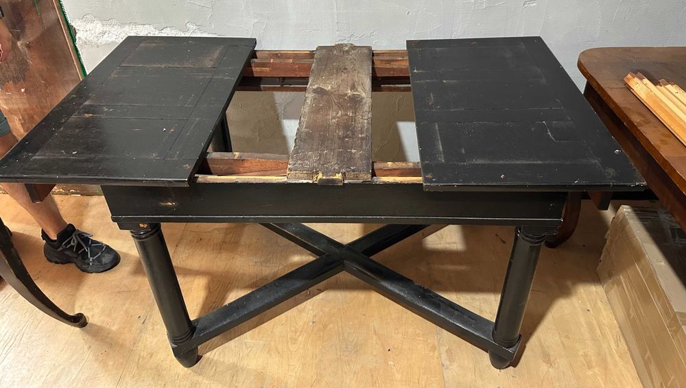 Masa neagra vintage din lemn masiv; Masa Extensibila; Masa cu blat 110x78 cm