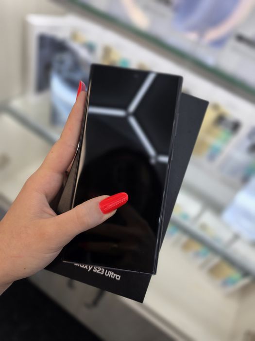 Humor GSM ofera spre vanzare - Samsung S23 Ultra / 512 GB / 12 RAM / Garantie / Rate