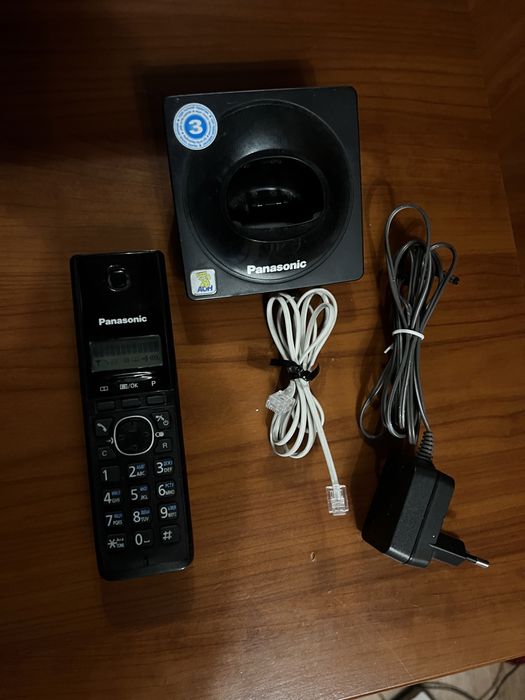 Продам стационарный телефон Panasonic