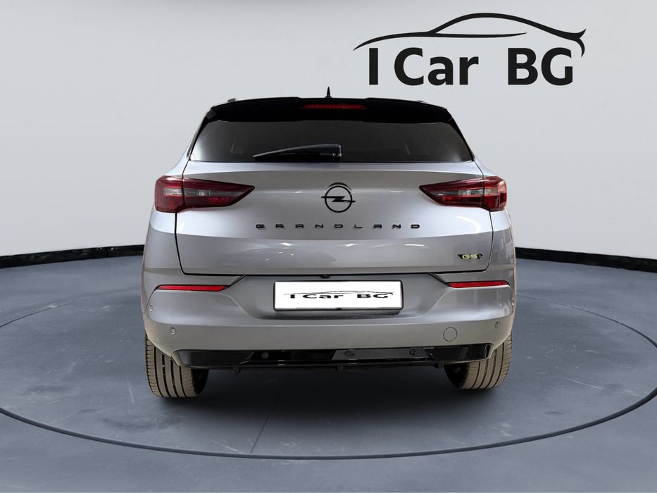 Opel Grandland AWD PHEV 300ps