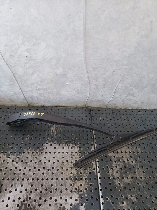 Brat stergator haion toyota yaris p9 852410d020b