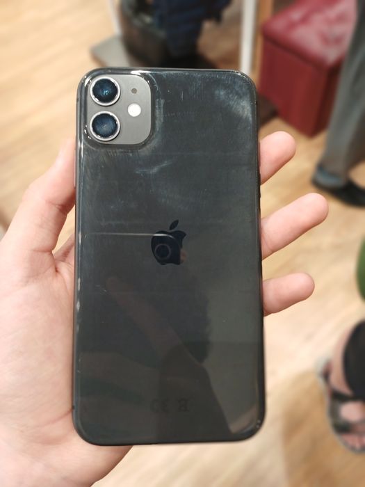 iPhone 11 отличном состоянии