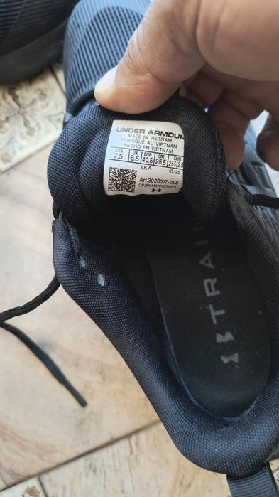 Under Armour Charged Commit TR 4