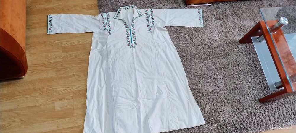 Camasa de noapte traditionala taraneasca