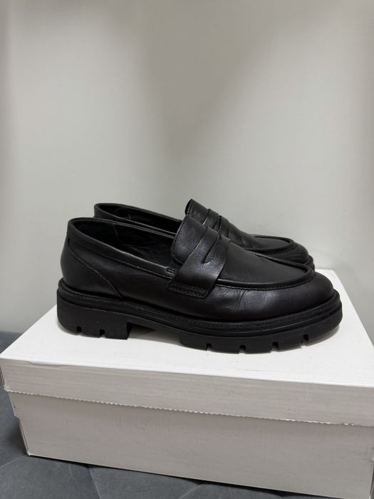 Продам стильные лоферы