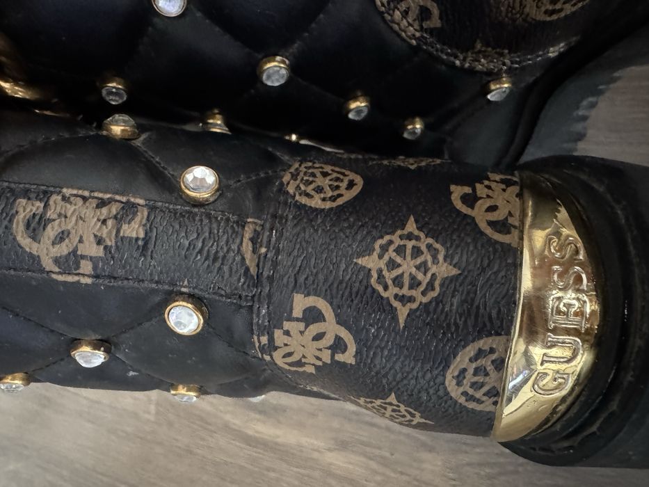 Дамски боти GUESS