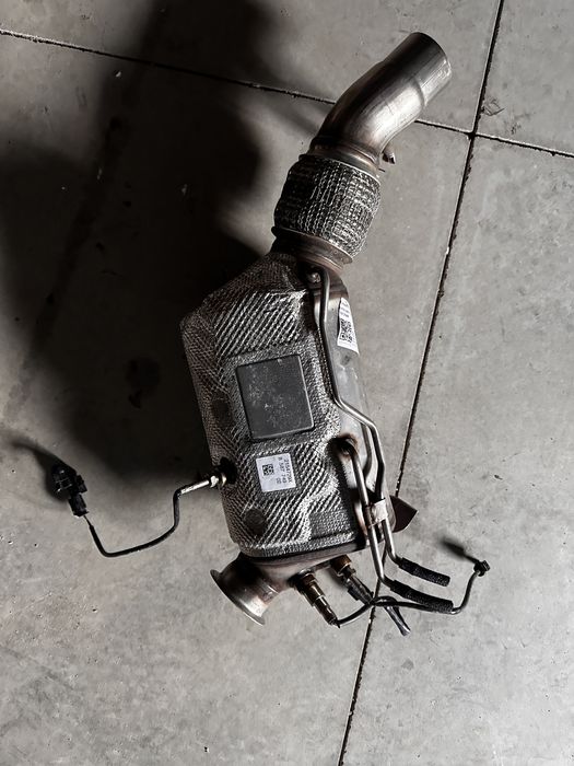 Filtru particule pentru BMW G20 G21 G30G31 G32