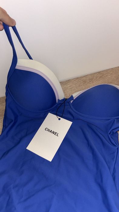 Costum de baie întreg C hanel nou