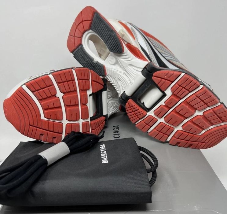 Balenciaga xpander noi